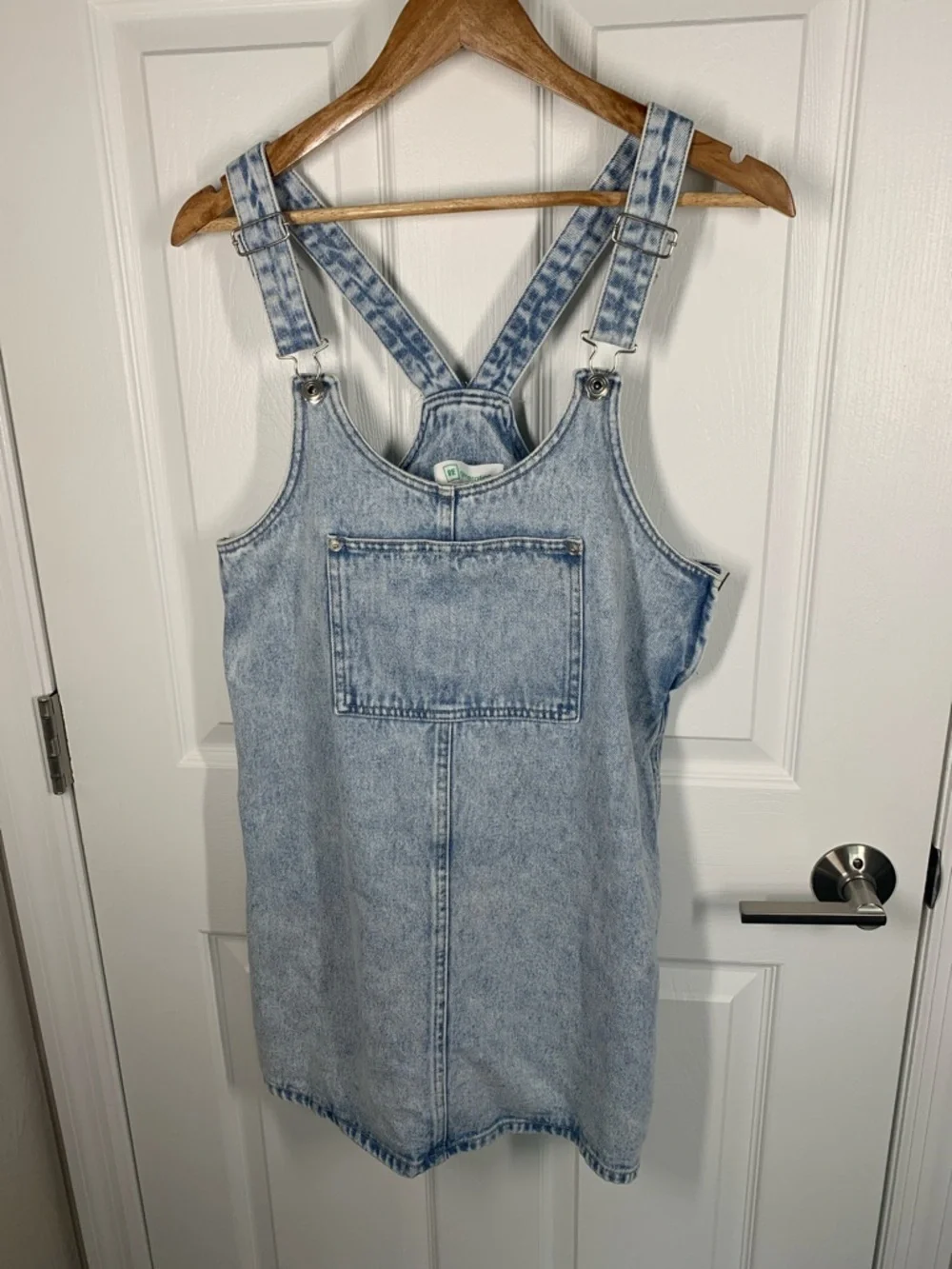 RE generation by Celebrity Pink denim overall jumper mini dress size small